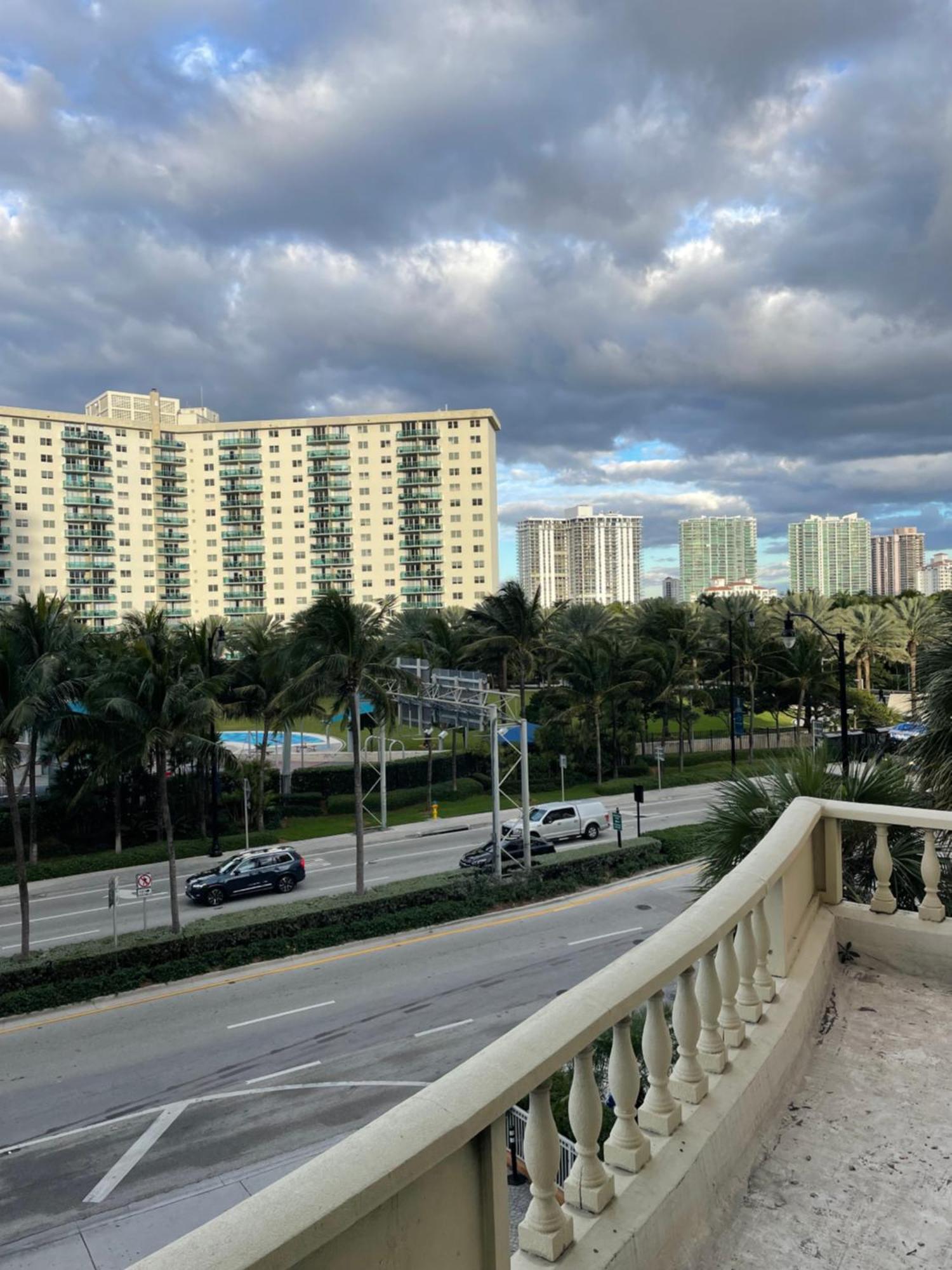 Marco Polo Beach Resort Condo With Balcony Pool, Beach,Gym,Free Parking Sunny Isles Beach Exterior foto